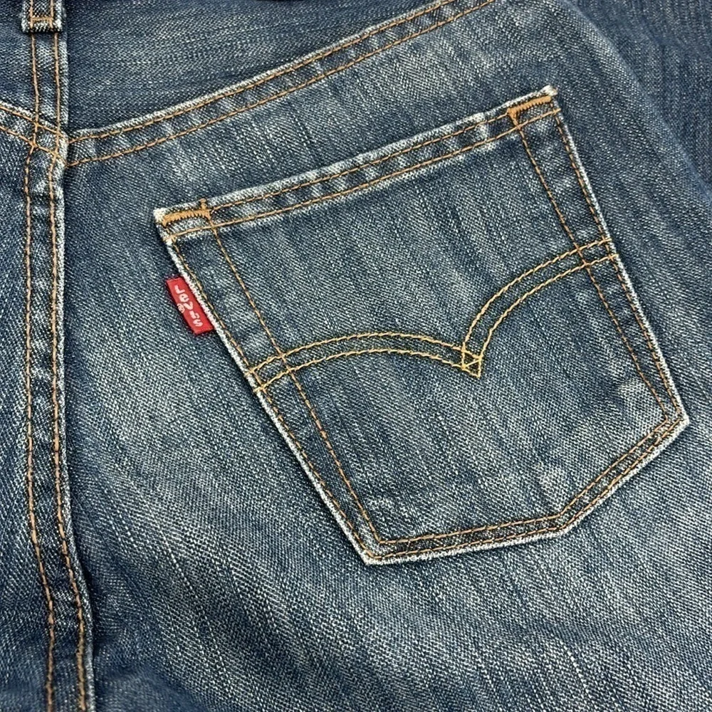UEC Levi’s straight leg fit kids size 14